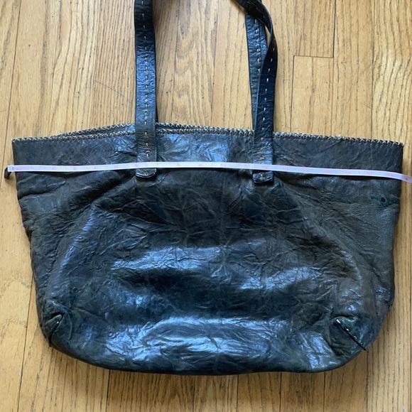 Anouk hand stitched leather bag. - Picture 6 of 9